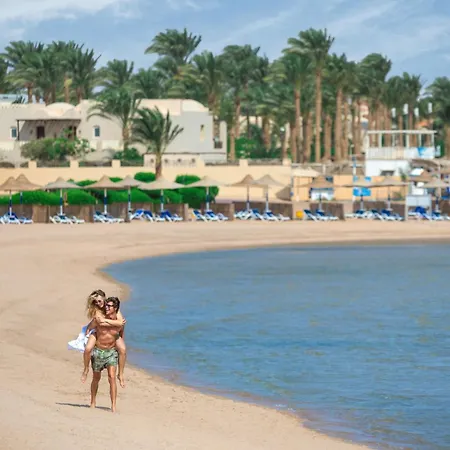 Cleopatra Luxury Resort Makadi Bay-3