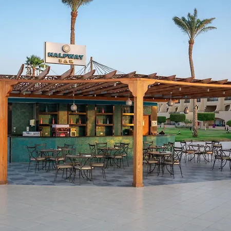 Cleopatra Luxury Resort Makadi Bay-2